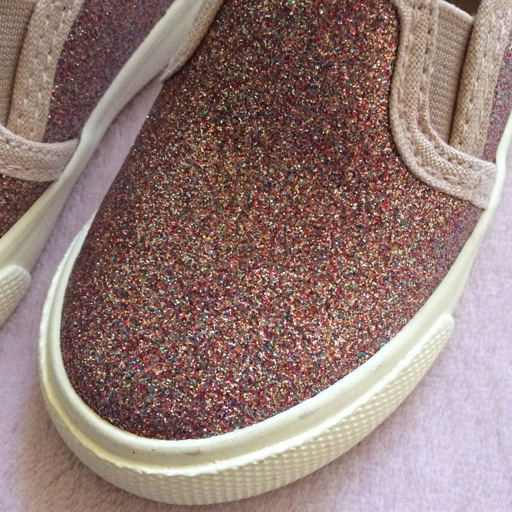 Pink Sparkly Shoes! - Picture 2 of 5